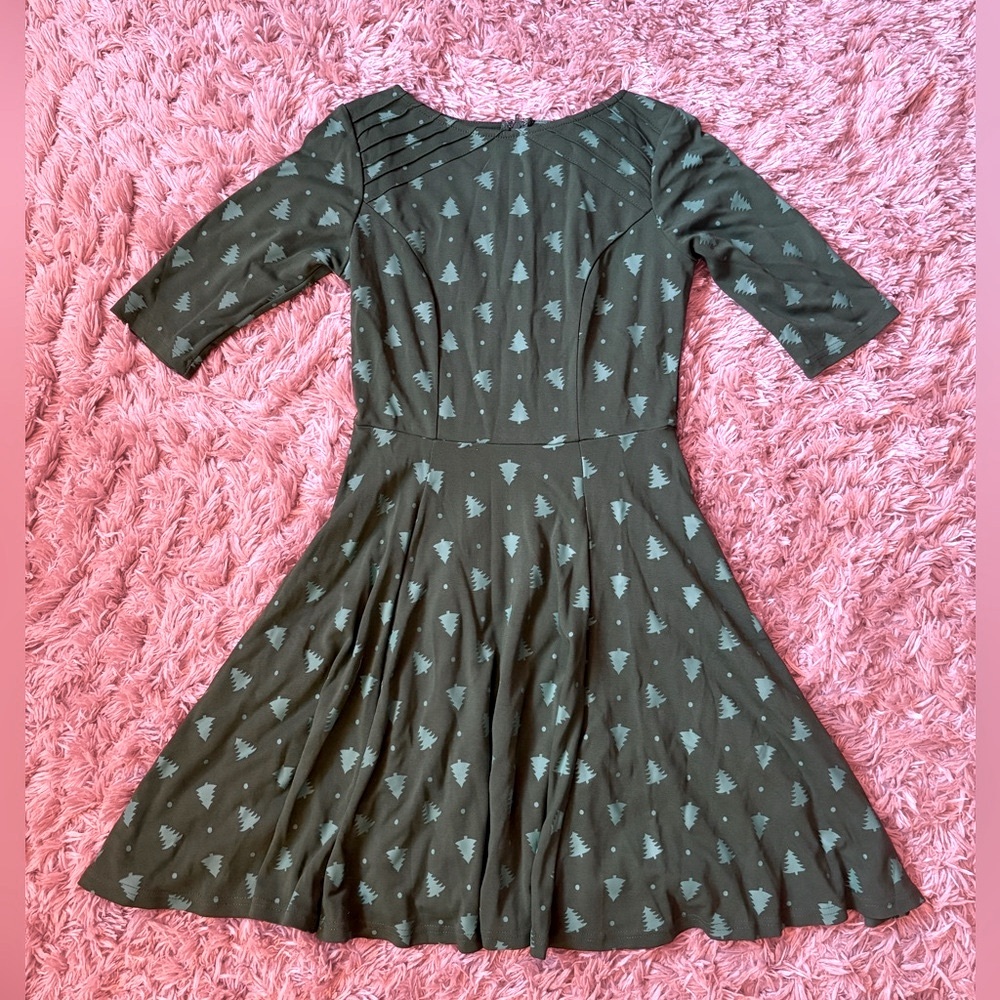 Unique Vintage Green Christmas Tree Stephanie Dress